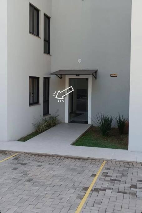 Apartamento No Andar Terreo Foz do Iguaçu Esterno foto